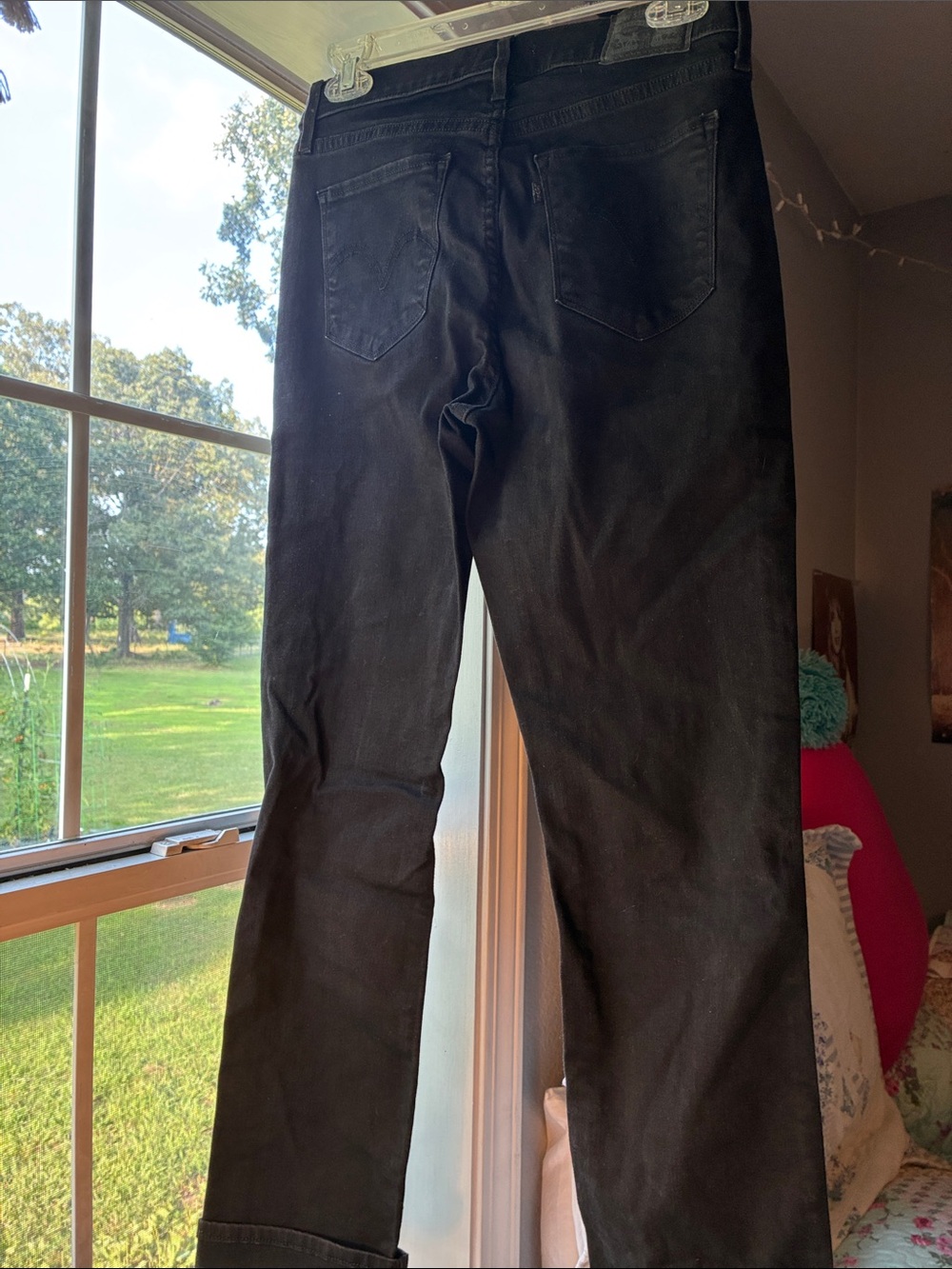 Levi’s Classic Straight Black Jeans Sz 4